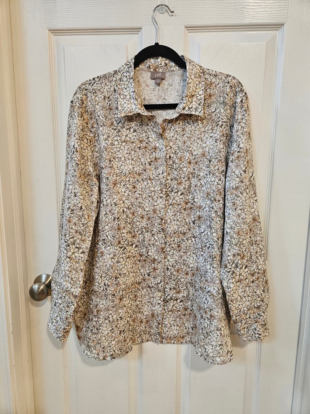 J.Jill Linen Blouse Women’s L Floral Button Down Shirt Neutral Cottage Coastal